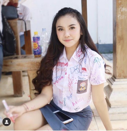 potret lawas seleb rayakan kelulusan sekolah © berbagai sumber potret lawas seleb rayakan kelulusan sekolah © berbagai sumber