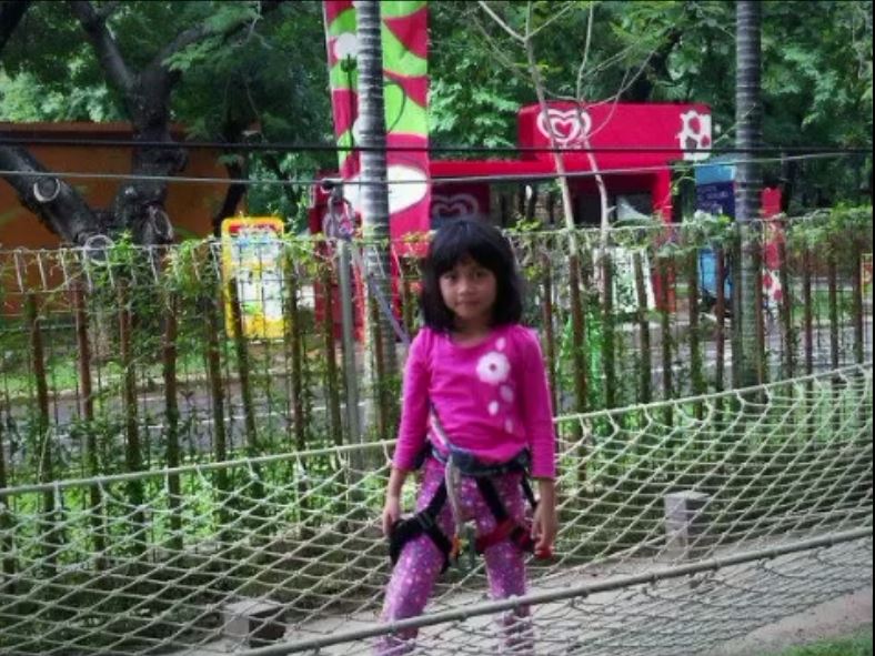 masa kecil Azizah Salsha © 2023 brilio.net