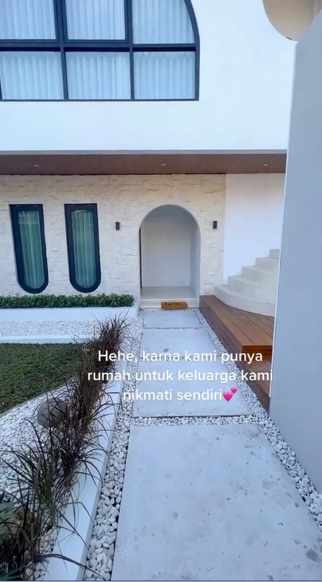 rumah di gang desain estetik © TikTok rumah di gang desain estetik © TikTok