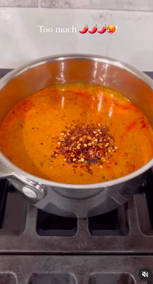 Bukan ditambah air, ini cara mudah mengatasi masakan terlalu pedas cuma pakai 1 bahan makanan