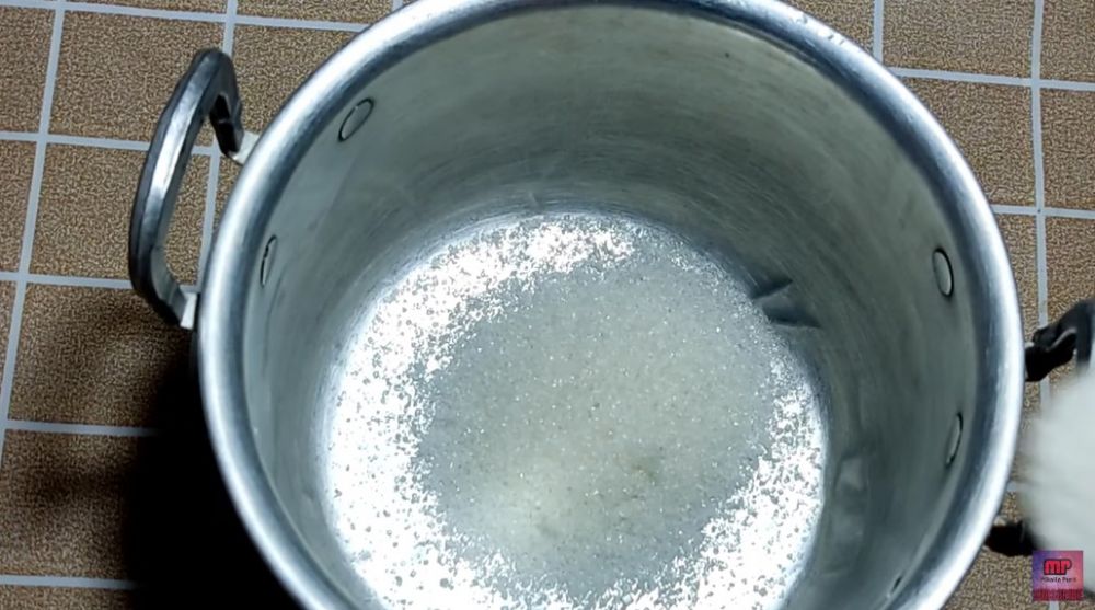 Trik membuat puding kaca agar hasilnya super bening dan tak keruh, jangan asal masukkan bahan