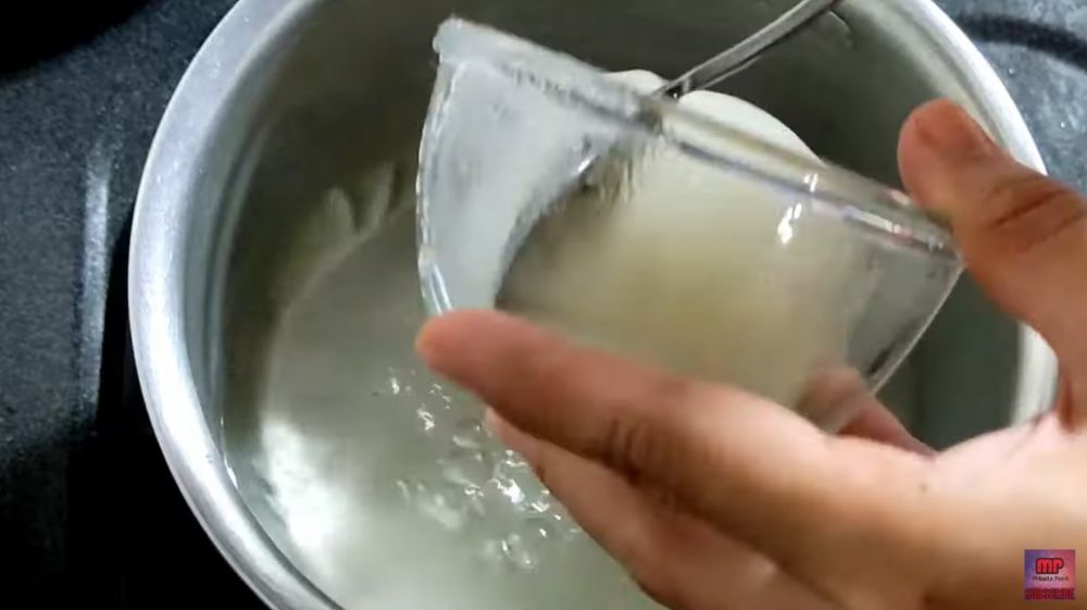 Trik membuat puding kaca agar hasilnya super bening dan tak keruh, jangan asal masukkan bahan