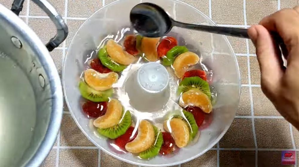 Trik membuat puding kaca agar hasilnya super bening dan tak keruh, jangan asal masukkan bahan