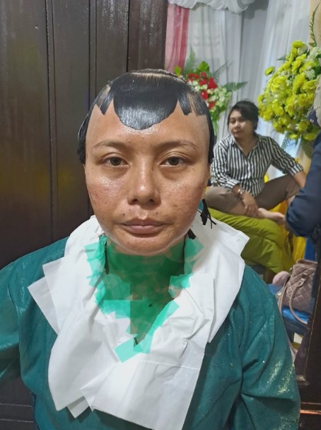 Bikin netizen syok gegara rambutnya aneh, 9 transformasi wanita usai dirias MUA ini ternyata manglingi