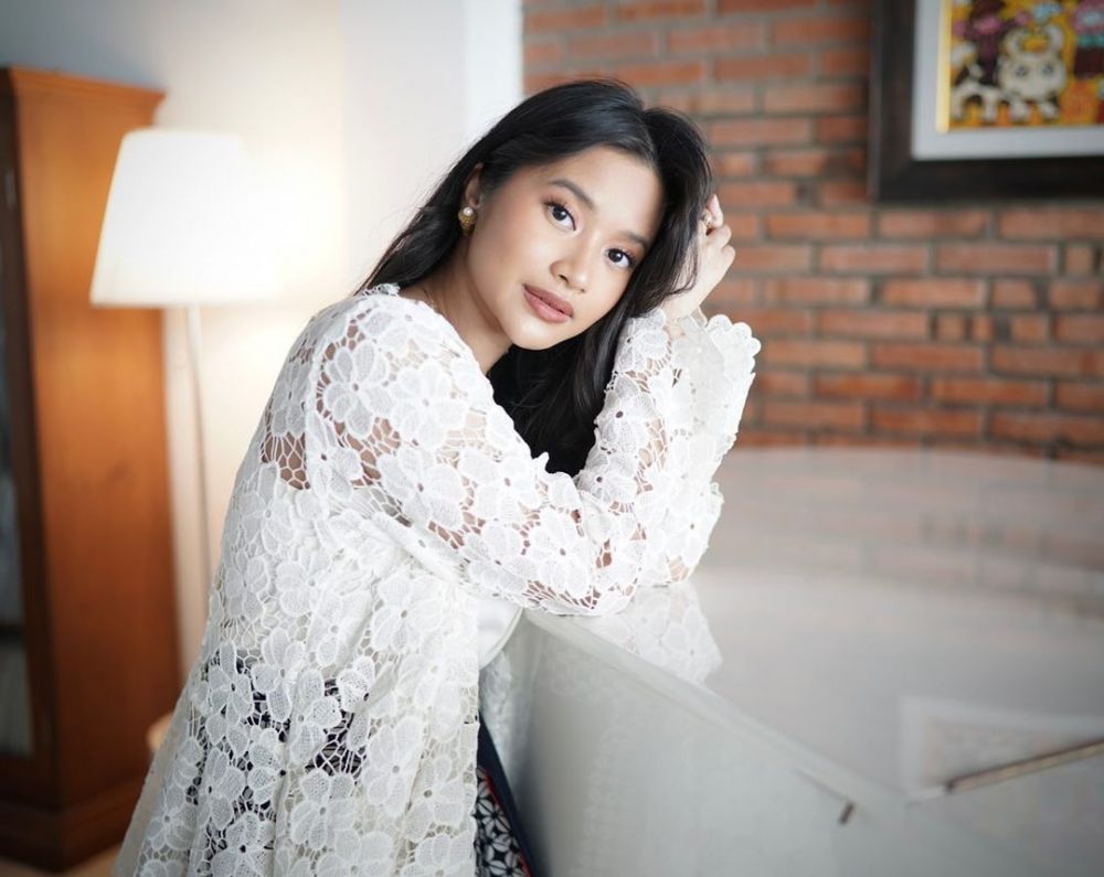 potret terbaru Adira anak Ikke Nurjanah © 2023 brilio.net