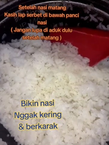 Trik menyimpan nasi di rice cooker agar tak kering dan berkerak, cukup pakai 1 alat dapur