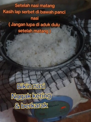 Trik menyimpan nasi di rice cooker agar tak kering dan berkerak, cukup pakai 1 alat dapur