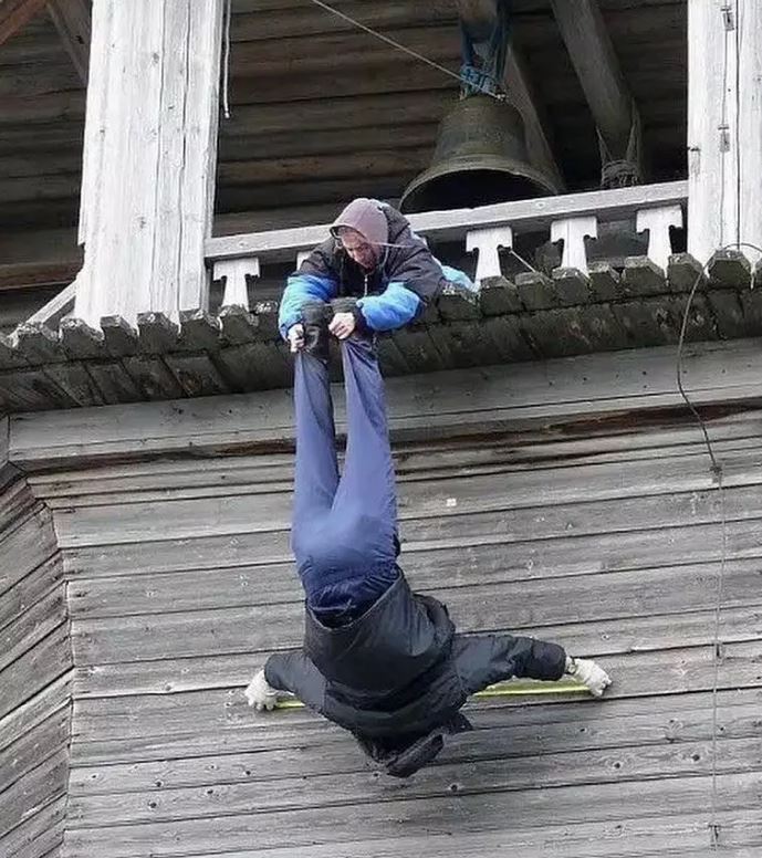 gotong royong kocak © berbagai sumber