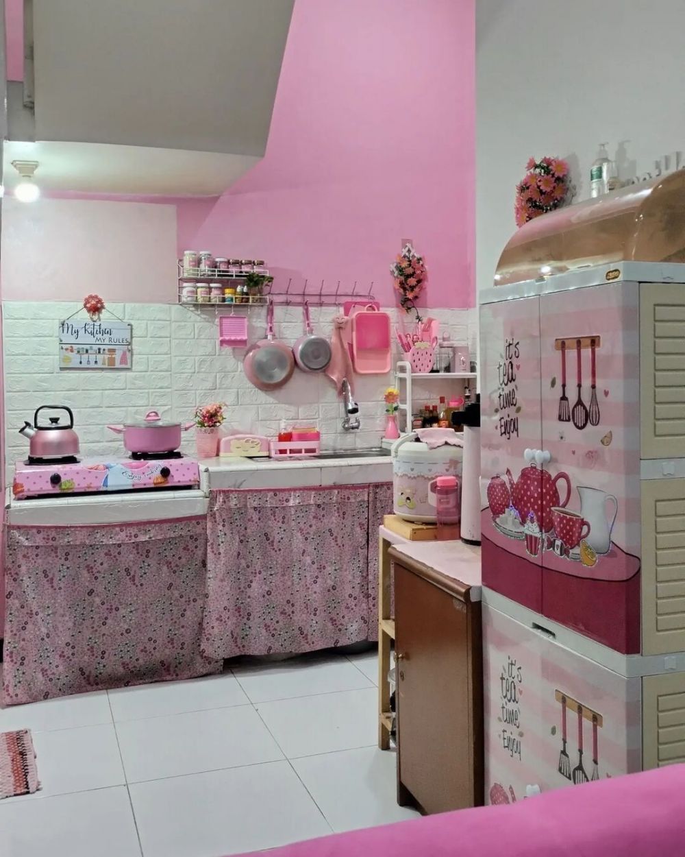 rumah segaris buka pintu langsung dapur © 2023 brilio.net rumah segaris buka pintu langsung dapur © 2023 brilio.net