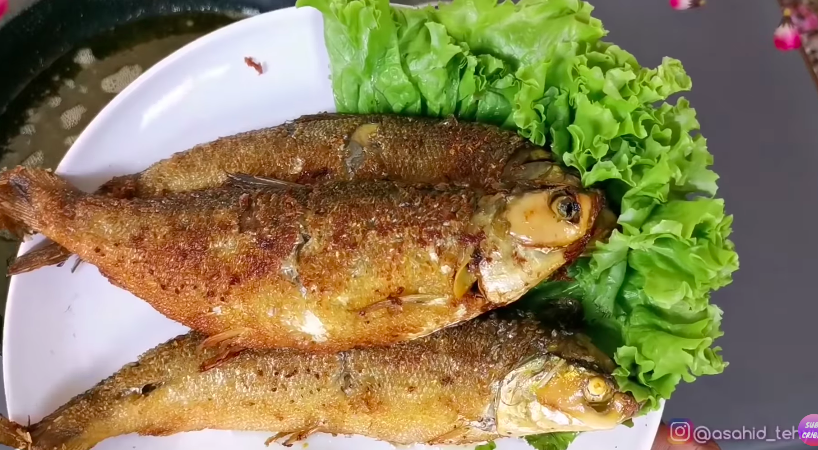 Trik bikin bandeng presto lezat, tulangnya lunak, dan bentuknya utuh cuma tambahkan 1 jenis daun