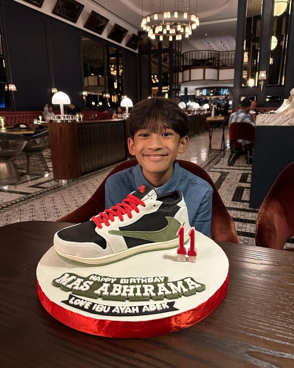  nindy ayunda dan mantan suami didoakan rujuk © berbagai sumber