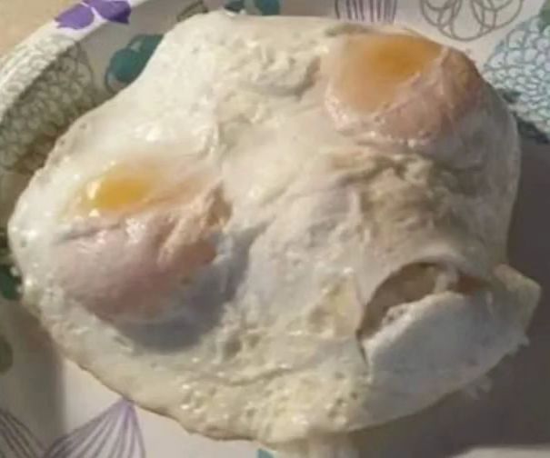 Potret kebetulan pada makanan Berbagai sumber