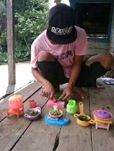 masa kecil kurang bahagia © berbagai sumber