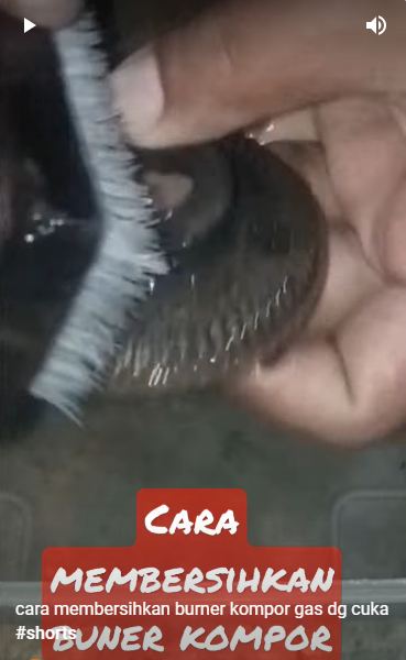 Bukan direndam sitrun, begini trik mudah bersihkan burner kompor yang hitam pakai 1 bahan dapur