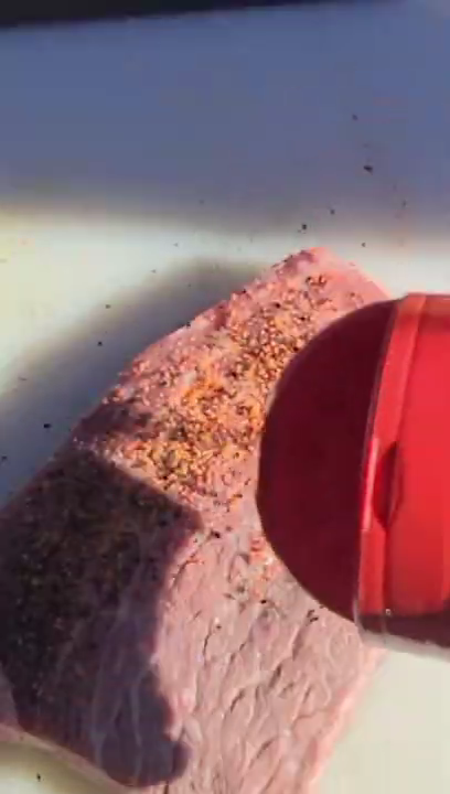 Tanpa dimarinasi baking soda, ini cara mudah mengempukkan daging sapi cuma pakai 1 bahan dapur