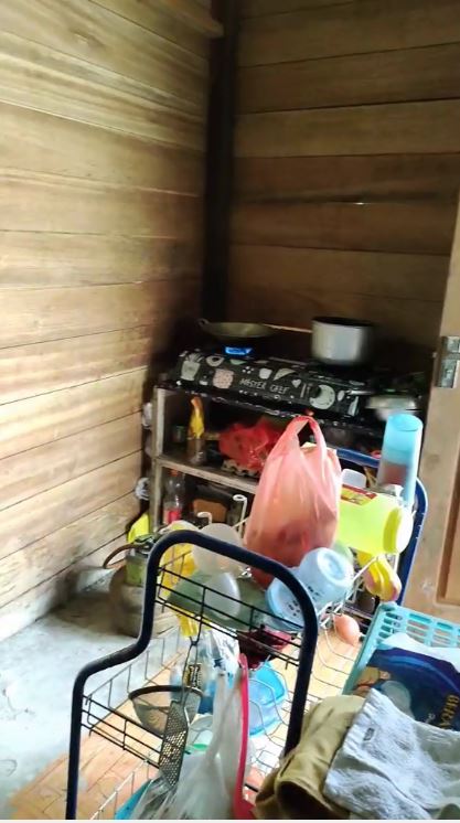 dapur kayu jadi estetik © 2023 brilio.net dapur kayu jadi estetik © 2023 brilio.net