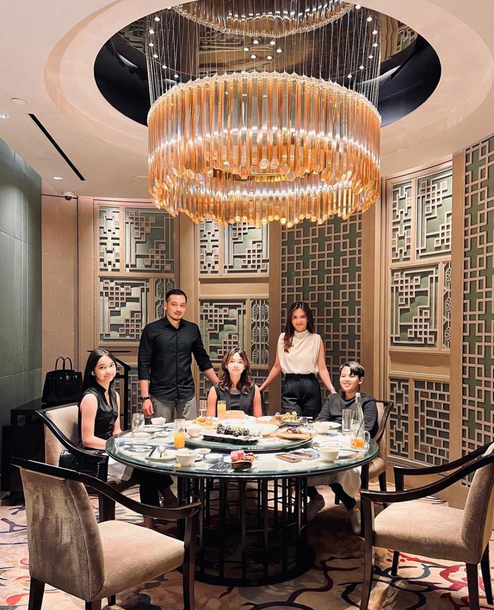  momen kedekatan Chanella Leslie dan Sydney anak Cut Tari © 2023 brilio.net