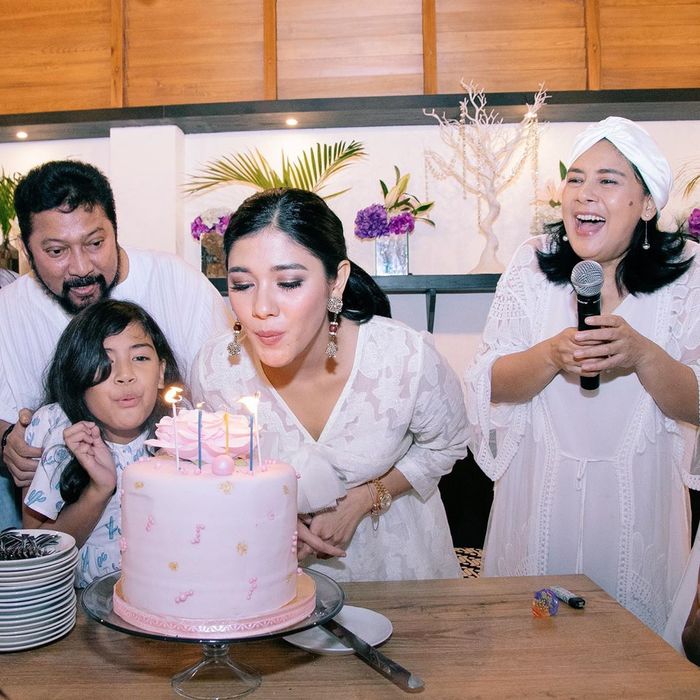 mantan pasangan seleb rayakan ulang tahun anak © berbagai sumber