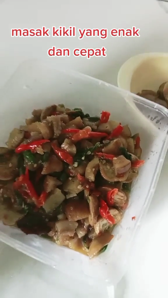 Tanpa perlu direbus, ini trik mengolah kikil agar bebas bau cuma pakai 1 bahan dapur