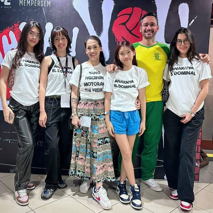 potret akur anak seleb dengan saudara sambungnya © berbagai sumber  potret akur anak seleb dengan saudara sambungnya © berbagai sumber