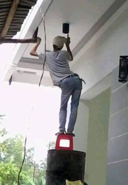 Potret kocak tingkah kuli mempersulit diri sendiri Berbagai sumber