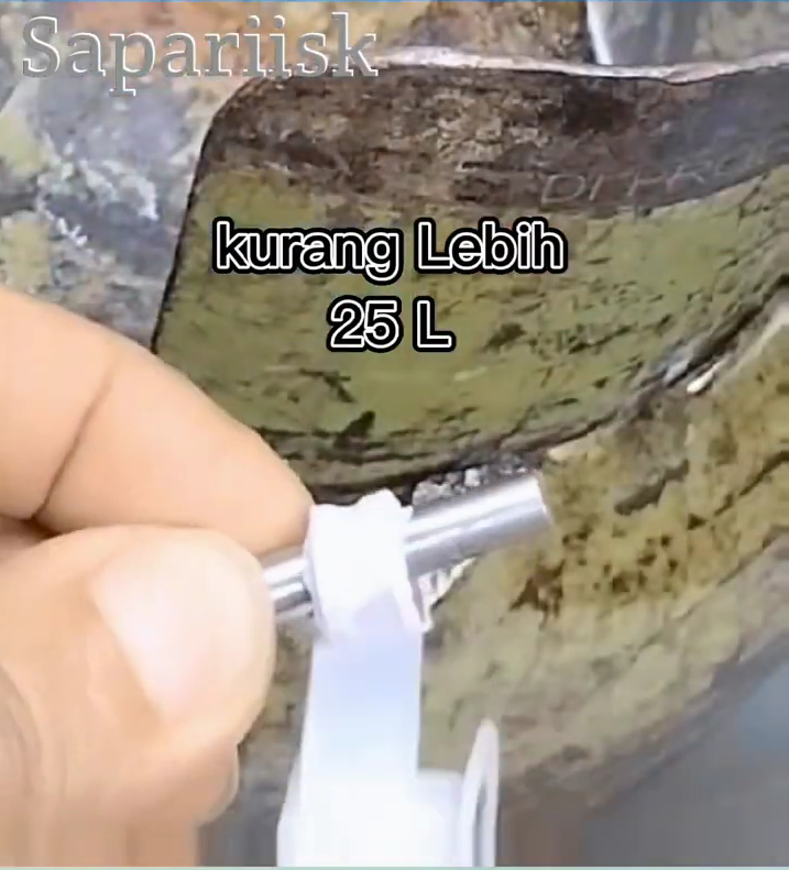 Bukan ditambal plastik, ini cara atasi tabung gas mendesis dan mengeluarkan bau pakai 1 alat sederhana