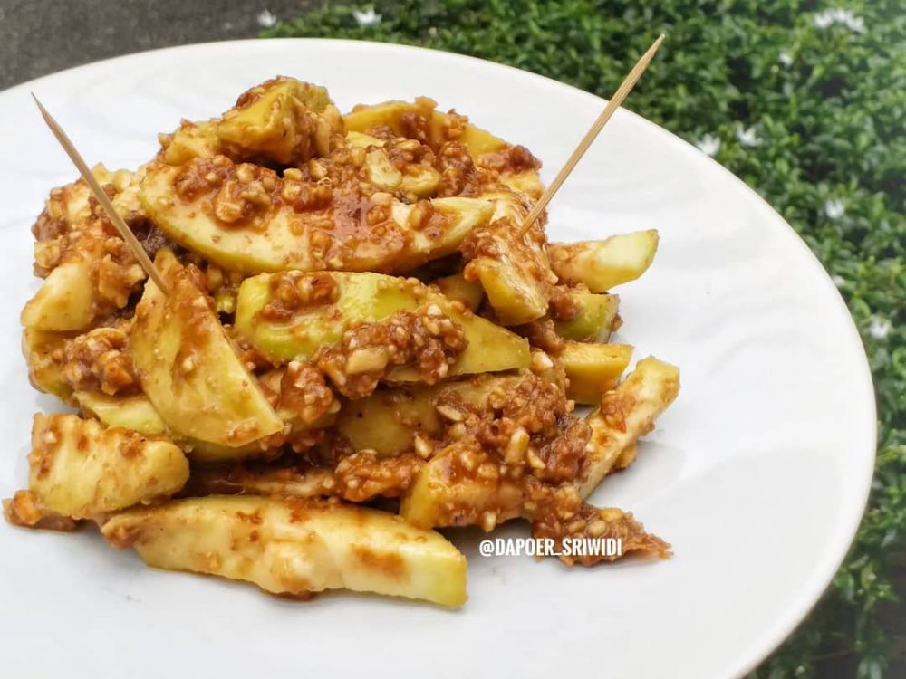 30 Resep rujak buah ala rumahan, mudah dibuat dan bikin segar