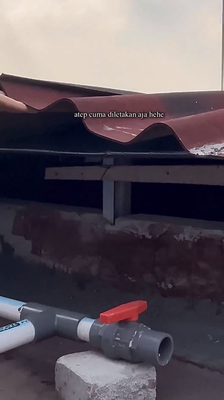 potret keanehan rumah clara shinta © instagram