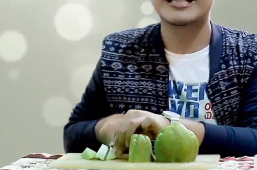 Bukan dicuci sabun, ini cara cepat menghilangkan getah labu siam di tangan pakai 1 jenis sayur