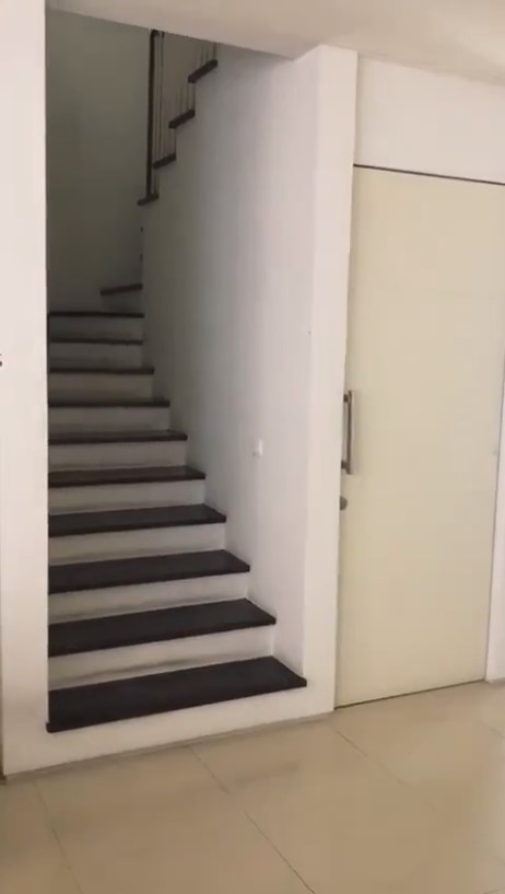 kamar mandi bawah tangga © 2023 brilio.net