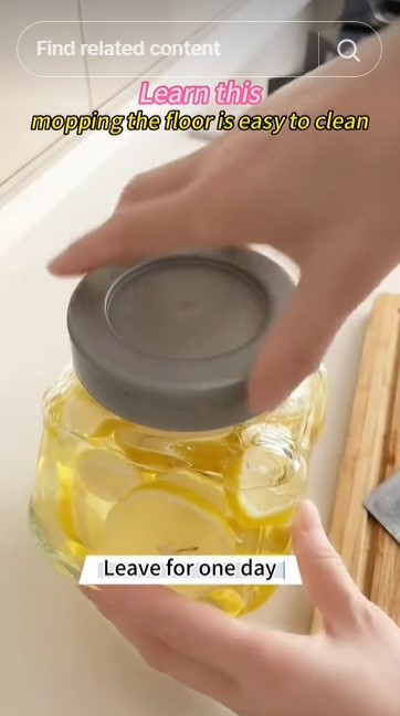 Cuma pakai 2 bahan dapur, ini trik jitu mengepel lantai agar cepat bersih dan kesat