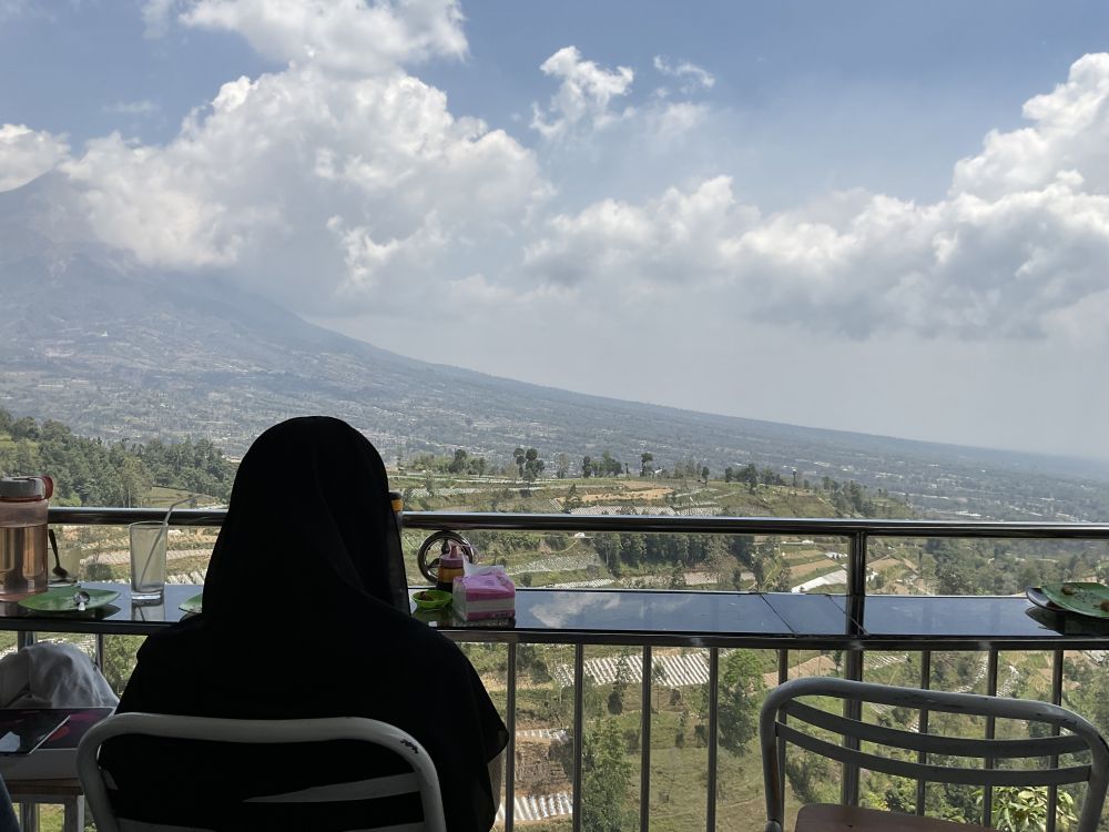 Pesona Negeri Kahyangan © 2023 brilio.net Pesona Negeri Kahyangan © 2023 brilio.net