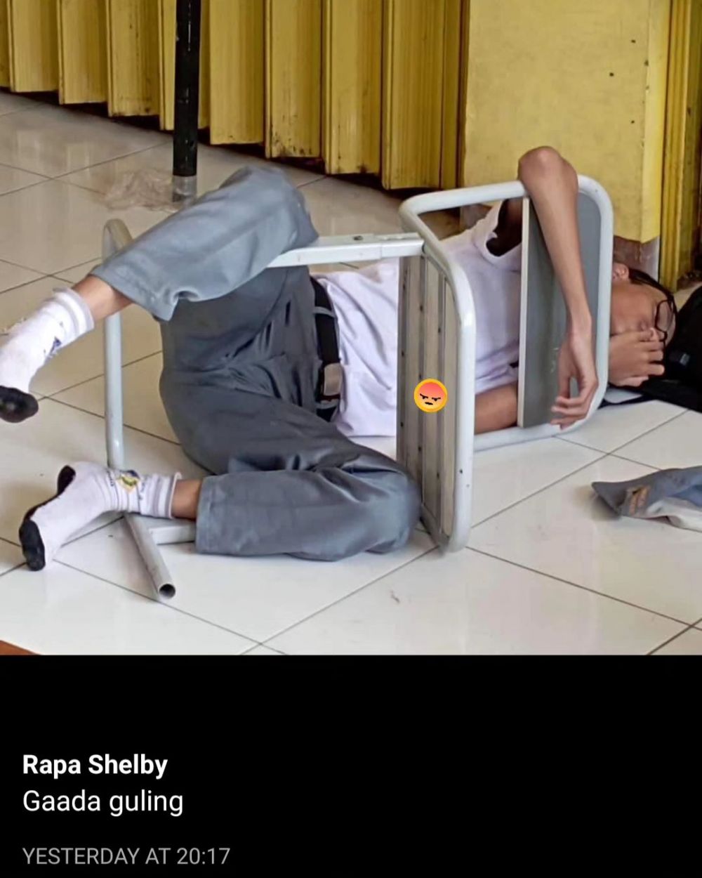 Bingung cara menegur murid ini  Berbagai sumber