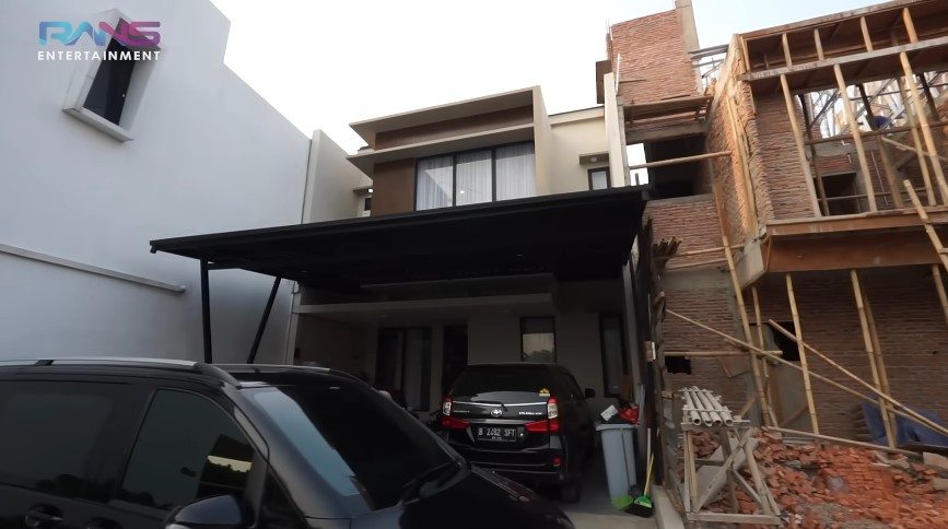 hunian baru Merry asisten Raffi Ahmad © berbagai sumber hunian baru Merry asisten Raffi Ahmad © berbagai sumber