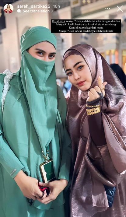 9 Momen Syahnaz Sadiqah dan Jeje Govinda jalani ibadah umrah, penampilannya pakai hijab dipuji