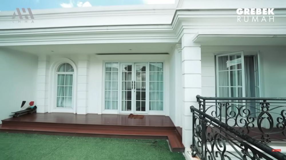 rumah bedu dijual Rp 5,5 miliar © 2023 brilio.net rumah bedu dijual Rp 5,5 miliar © 2023 brilio.net