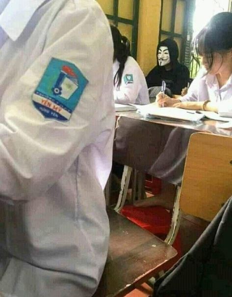 aksi random orang cosplay pakai topeng Berbagai sumber aksi random orang cosplay pakai topeng Berbagai sumber