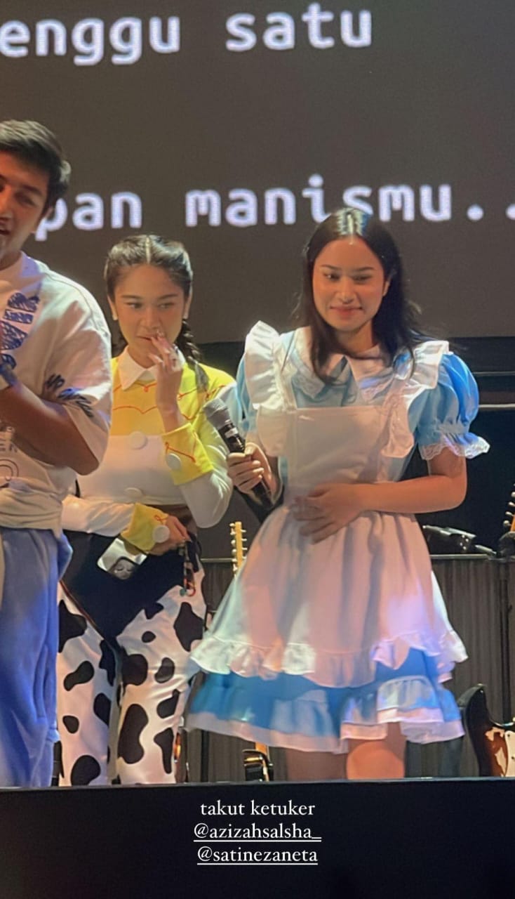 Azizah Salsha dan Satine Zaneta mirip © 2023 brilio.net