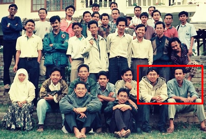 politisi saat masih zaman kuliah © berbagai sumber