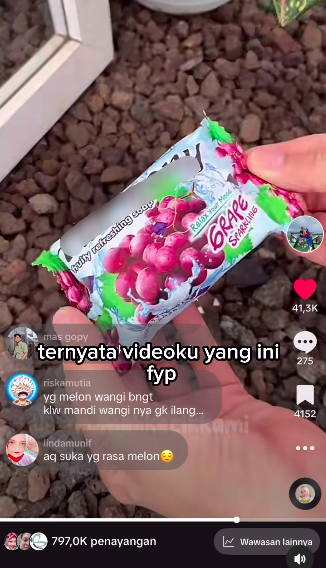 Tanpa sitrun atau baking soda, ini cara bersihkan tungku kompor berkerak cuma pakai 1 bahan sederhana