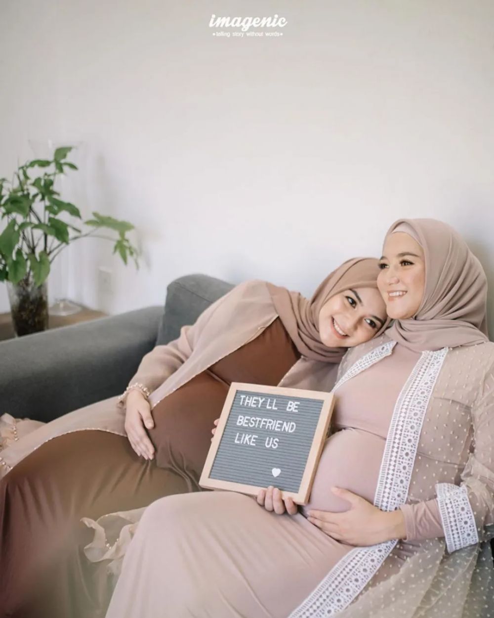 gaya kakak beradik saat hamil bareng © instagram gaya kakak beradik saat hamil bareng © instagram