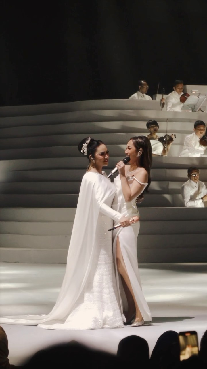 potret kebersamaan kd dan bcl berbagai sumber