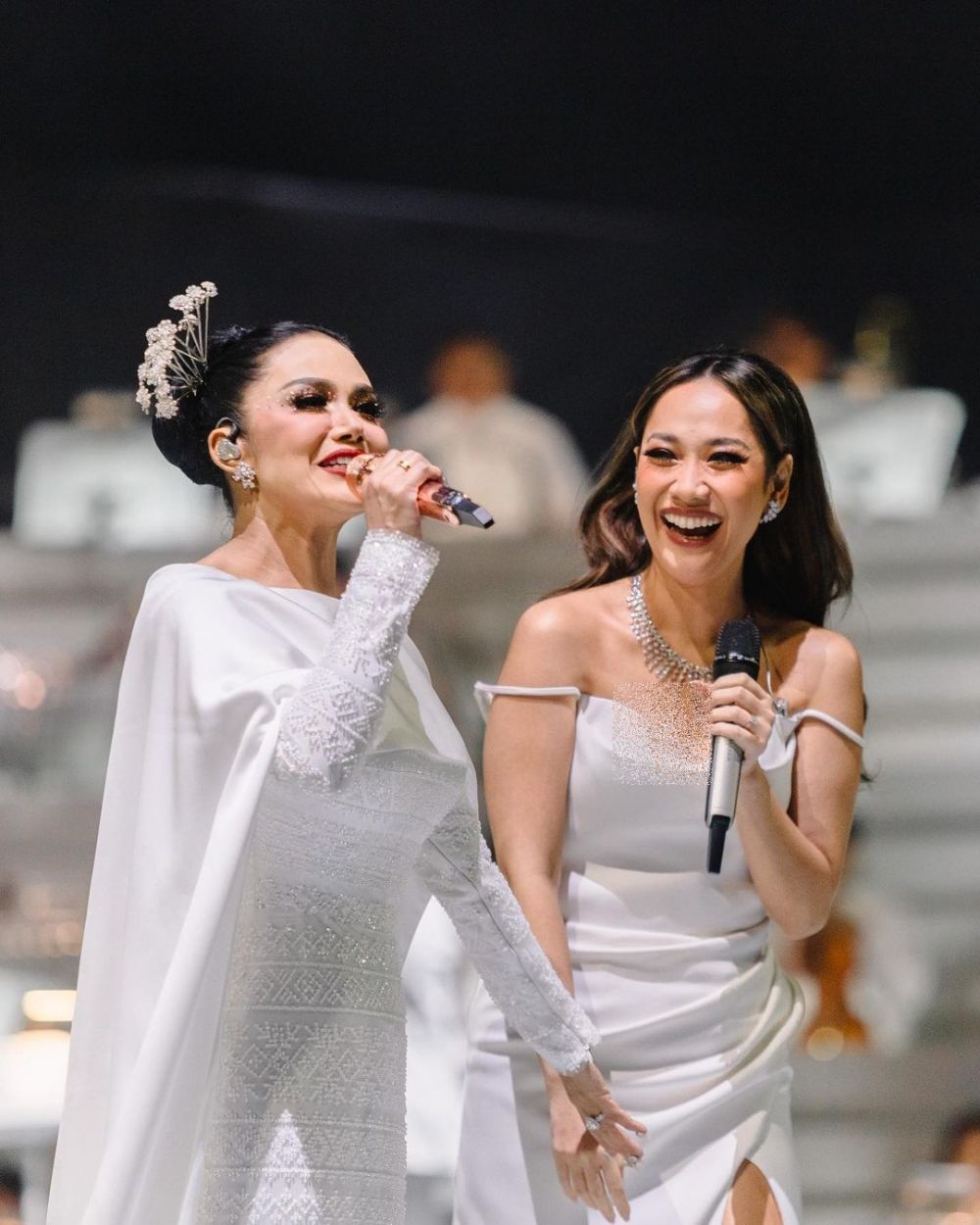 potret kebersamaan kd dan bcl berbagai sumber