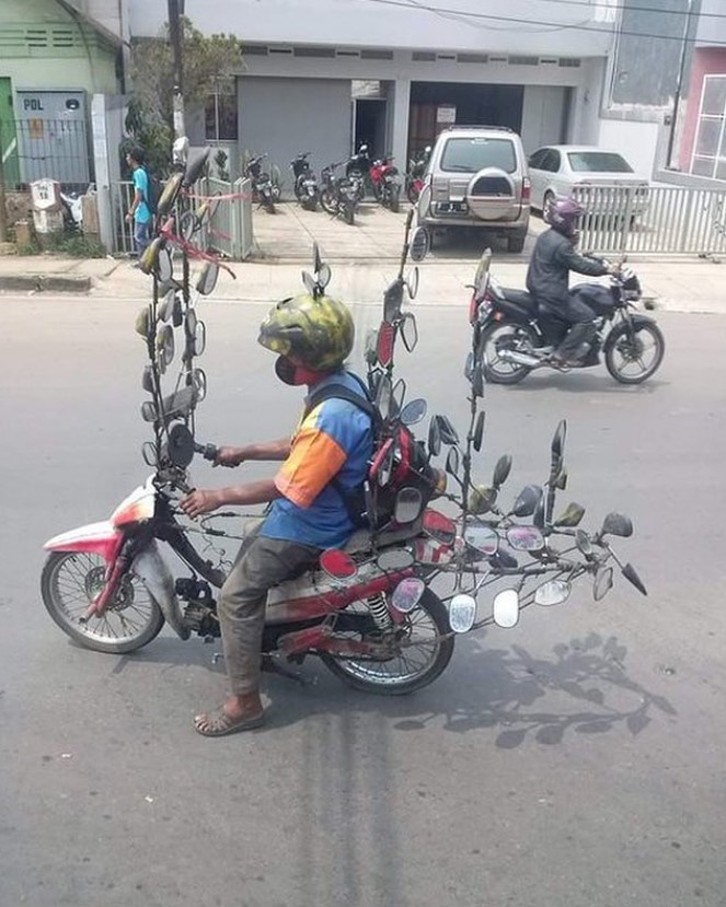 Pengendara susahkan diri sendiri Berbagai sumber