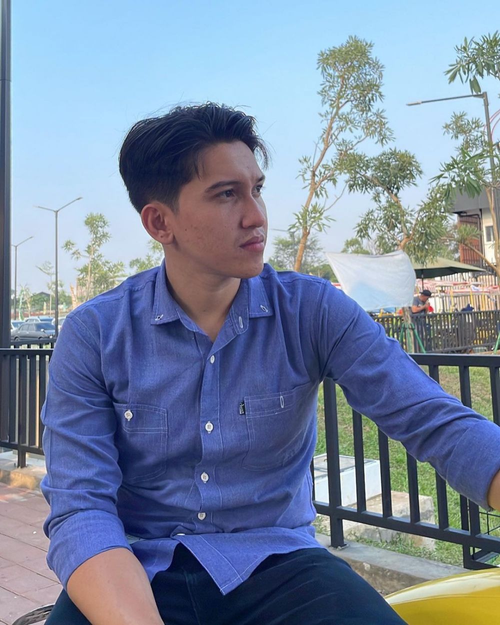 aktor alih profesi jadi penjual cilok © 2023 brilio.net