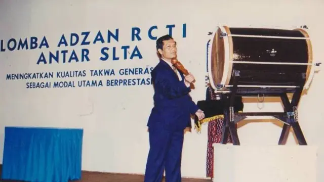 foto masa muda mahfud md © 2023 brilio.net