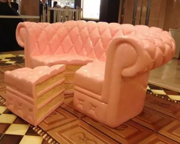 Potret lucu bentuk sofa Berbagai sumber