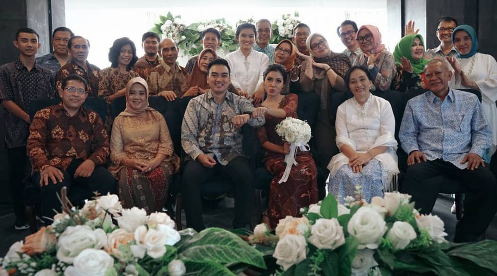 mantan suami rina nose dan istri © instagram