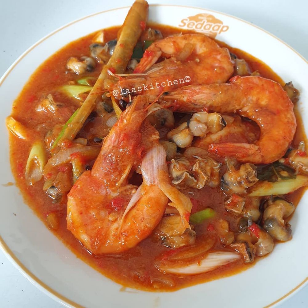 25 Resep udang saus Padang, bumbunya nendang dan mudah dibuat
