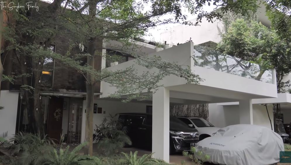 rumah irish bella disewakan © YouTube